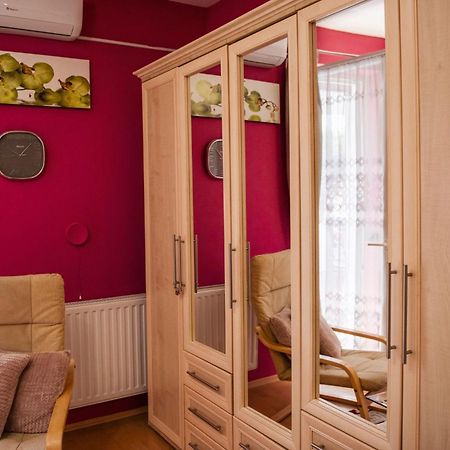 Inci apartman Beci Exterior foto